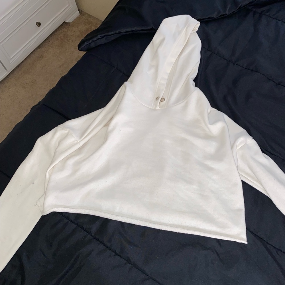 Cropped hoodie